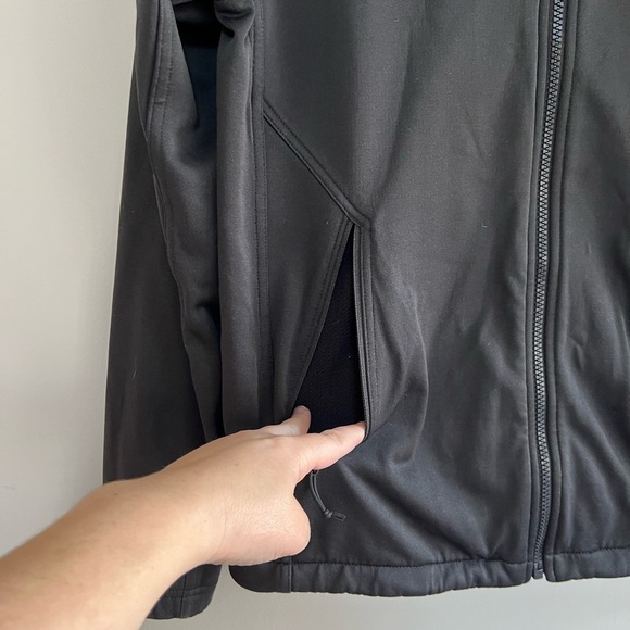 The North Face Men’s Apex Bionic Jacket in Black, size S - Picture 6 of 12